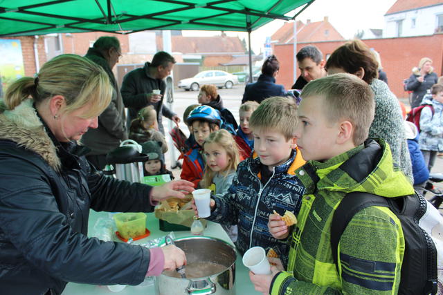 Koffiestop in Heultje aan de basisschool