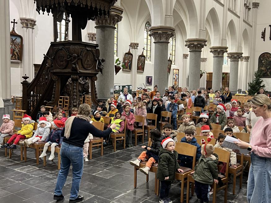 De Klimop: viering en kunstwerk-1 