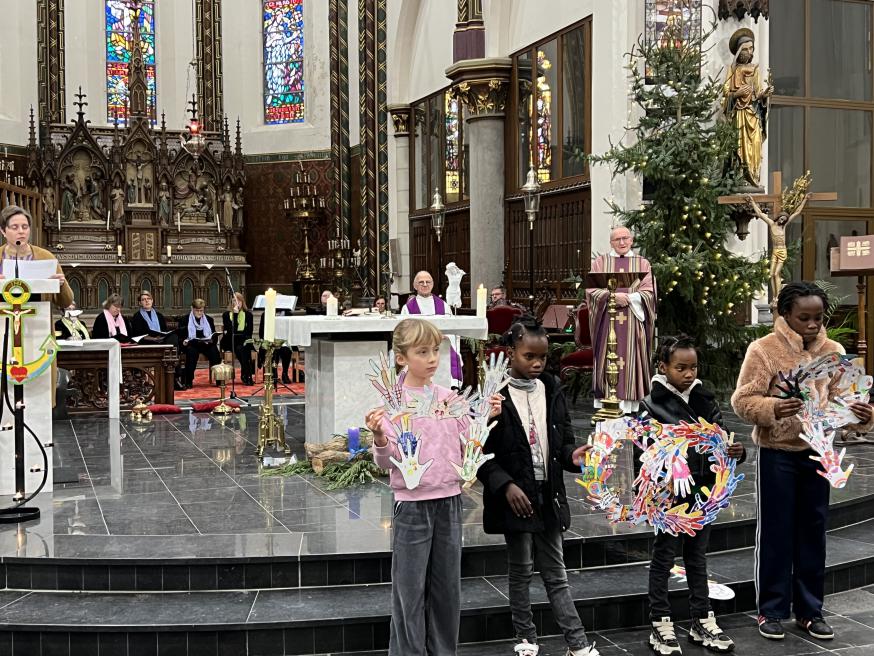 De Klimop: viering en kunstwerk-9 