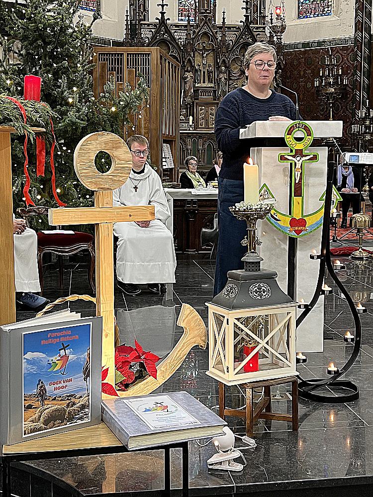 Voorstelling kunstwerk december in Sint-Gillis-Waas 