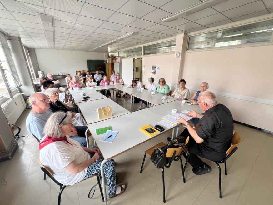 Conferentie in het Onze-Lieve-Vrouw centrum © Chris De Groote