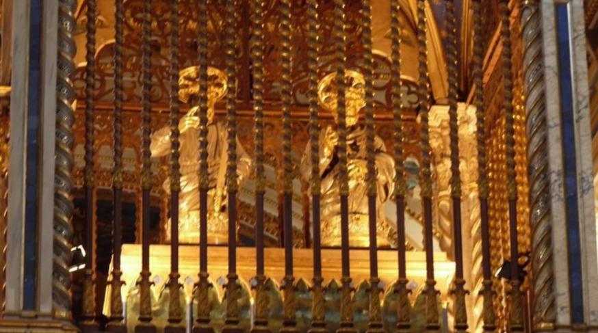 Het interieur van de basiliek van Sint-Jan van Lateranen © @Bijbel in 1000 seconden, Chantal Leterme, www.bijbelin1000seconden.be