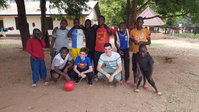 Bouckies in Tanzania © Peter Engelbert