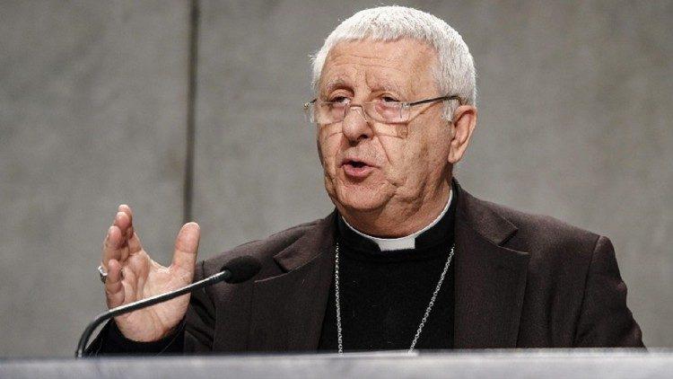 Kardinaal Guiseppe Versaldi, prefect van de Congregatie voor het Katholieke Onderwijs © VaticanMedia/ANSA Kardinaal Guiseppe Versaldi, prefect van de Congregatie voor het Katholieke Onderwijs © VaticanMedia/ANSA