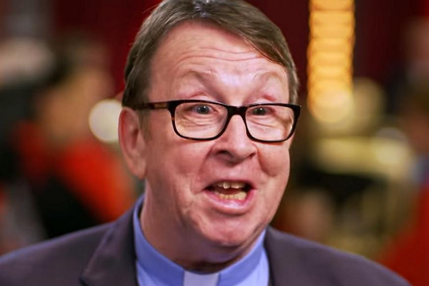 De Ierse priester Ray Kelly © Britain’s Got Talent De Ierse priester Ray Kelly © Britain’s Got Talent