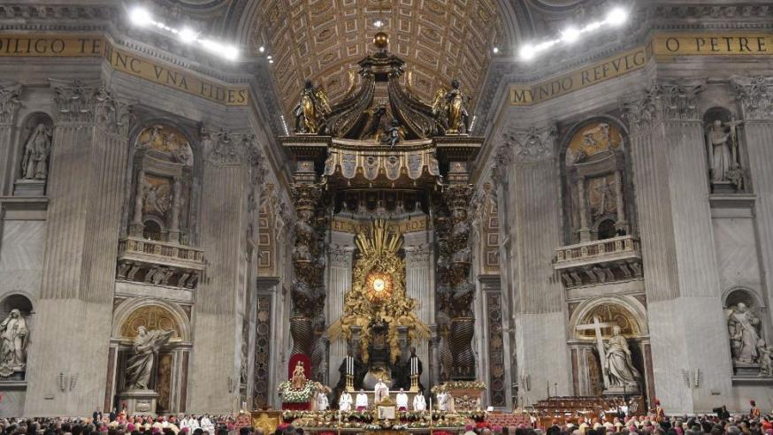 Paus Franciscus  tijdens de middernachtmis in de Sint-Pietersbasiliek © Vatican Media