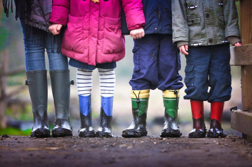 'In de kerk bevinden we ons niet in een competitiesituatie', onderstreept Annemie Dillen. 'Waarom zou een kind geen halfuur vroeger uit de catechese mogen vertrekken als de situatie thuis niet anders toelaat?' © Flickr 'In de kerk bevinden we ons niet in een competitiesituatie', onderstreept Annemie Dillen. 'Waarom zou een kind geen halfuur vroeger uit de catechese mogen vertrekken als de situatie thuis niet anders toelaat?' © Flickr