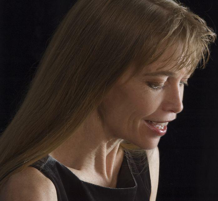 Linda Chase. © Susan Wilson Linda Chase. © Susan Wilson