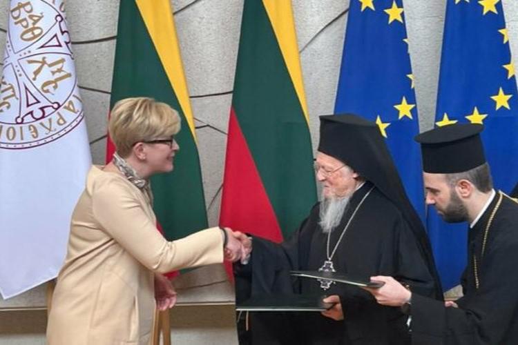 De patriarch sprak ook tot het Litouwse parlement  © Oecumenisch Patriarchaat/Nikos Papachristou