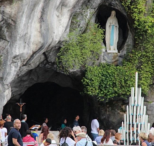 Lourdes © @Marc Vandersmissen