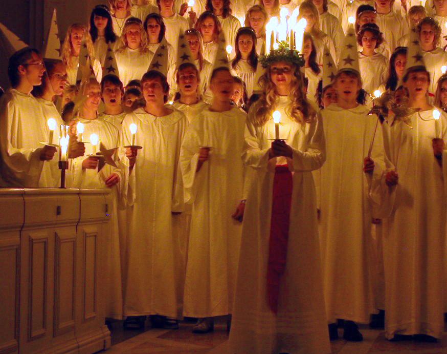 Corona Of Stijve Nek Draag Een Rood Draadje Van De Heilige Lucia Kerknet