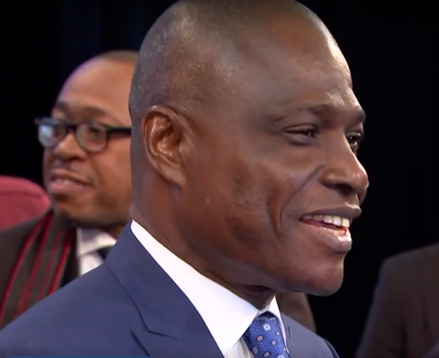 De Congolese oppositiekandidaat Martin Fayulu is vol lof voor de rol die de Kerk in zijn land speelt © VRT