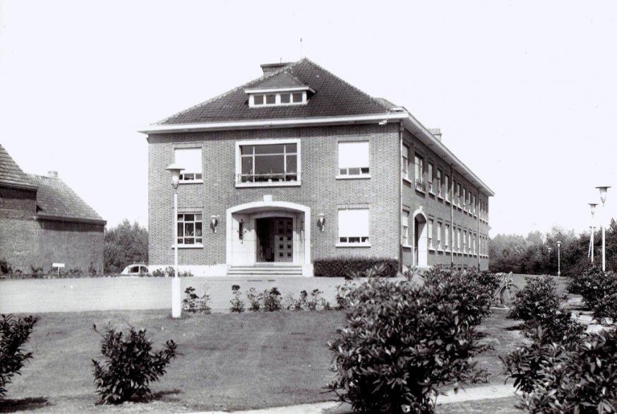 Het moederhuis of materniteit van de kliniek. © De Kluize