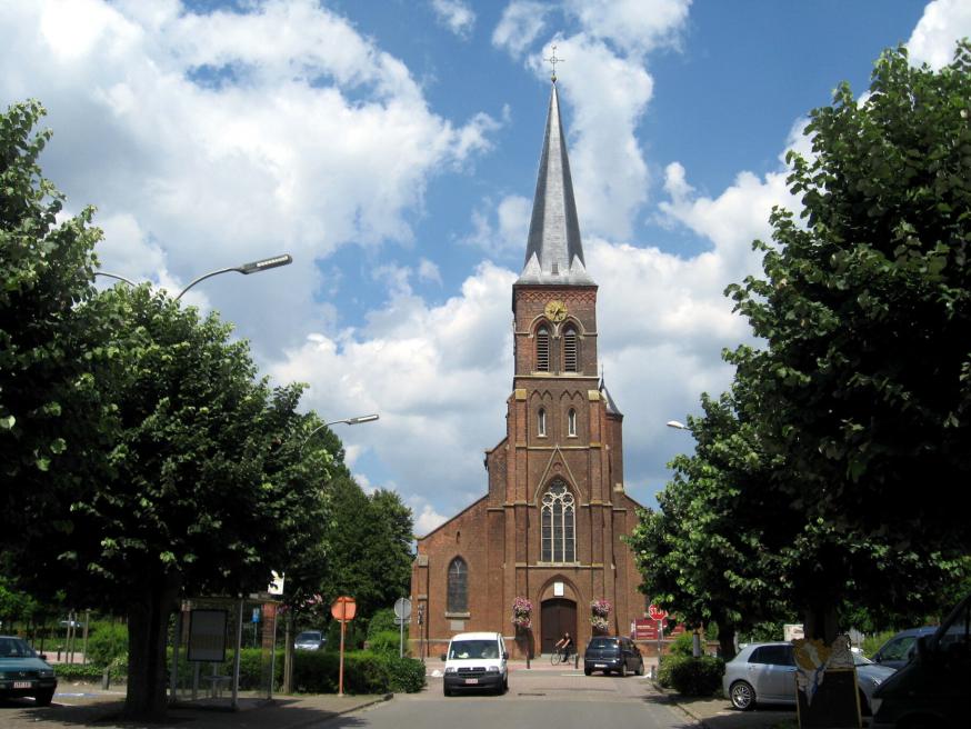 De Onze-Lieve-Vrouwkerk in Olen © Wikiwand