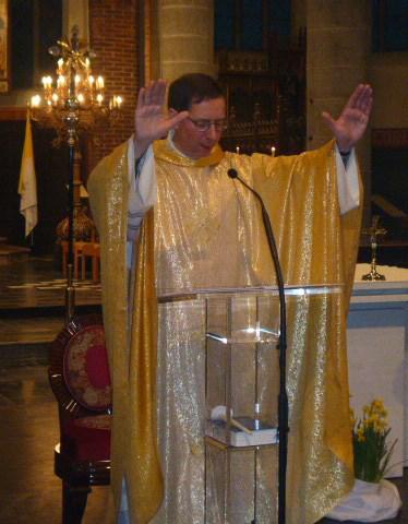 Pastoor Luc 4 