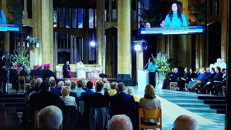 STEM VAN DE JONGEREN KLINKT BIJ DE PAUS © Vatican-Media