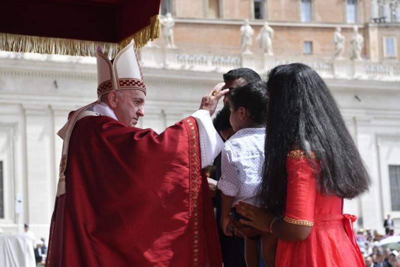 Paus Franciscus tijdens de Pinksterviering © Vatican Media