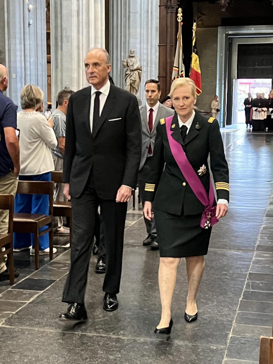 Prins Lorenz en prinses Astrid waren aanwezig op het Te Deum in de Onze-Lieve-Vrouwekathedraal van Antwerpen, 21 juli 2025 © Dirk Bellens