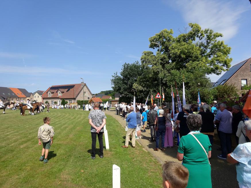 Processie Assent Kapel Smeyers 