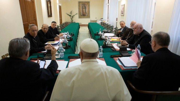 De Raad van Kardinalen tijdens een vergadering in 2019 © VaticanMedia De Raad van Kardinalen tijdens een vergadering in 2019 © VaticanMedia