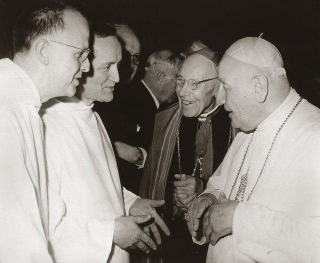 Paus Johannes XXIII nodigde Roger Schutz als protestant uit op Vaticanum II.