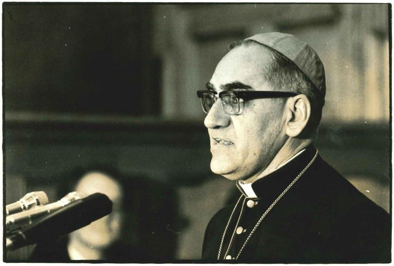 Bisschop Romero. © Universiteitsarchief van de KU Leuven