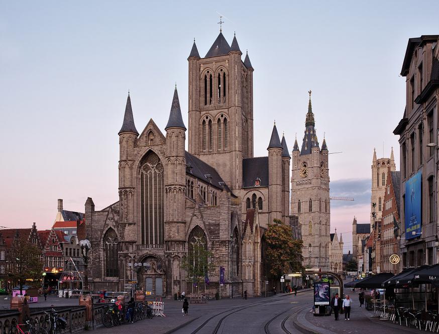 De Sint-Niklaaskerk in Gent © Wikipedia
