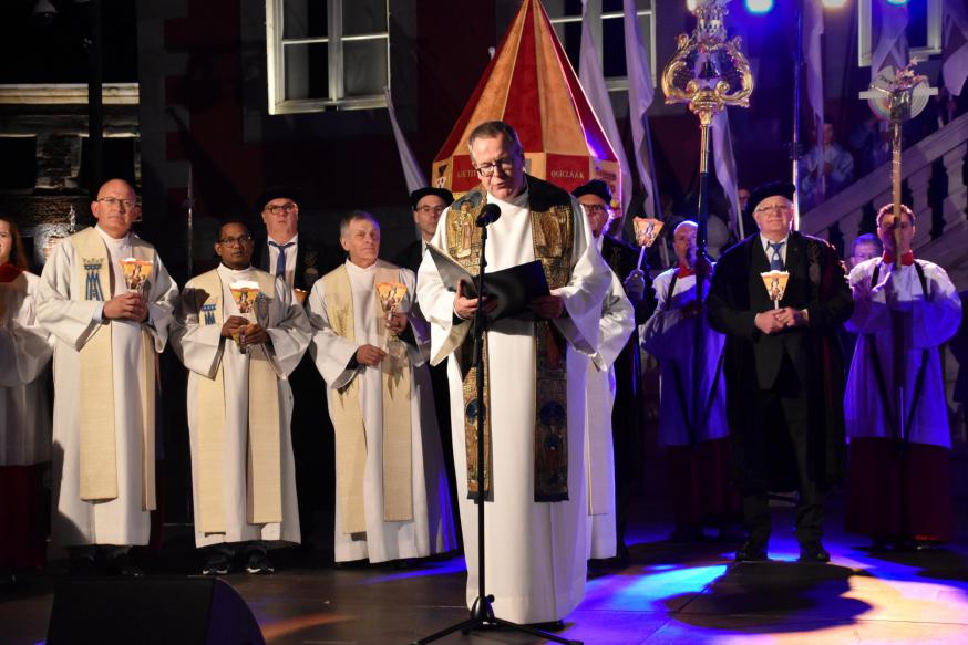 'De kroning was voor iedereen een geschenk', zegt Eric Reynders, deken in Tongeren.  © Tony Dupont