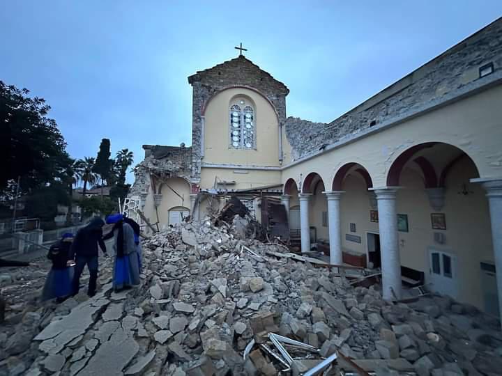 De aardbeving in Turkije maakte meer dan tienduizend doden. © Caritas Europa/Caritas Turkije
