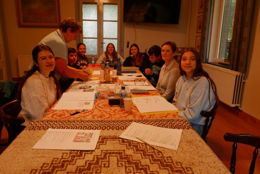 Tweede samenkomst van de vormelingen in de pastorie van Diegem © Kim. 