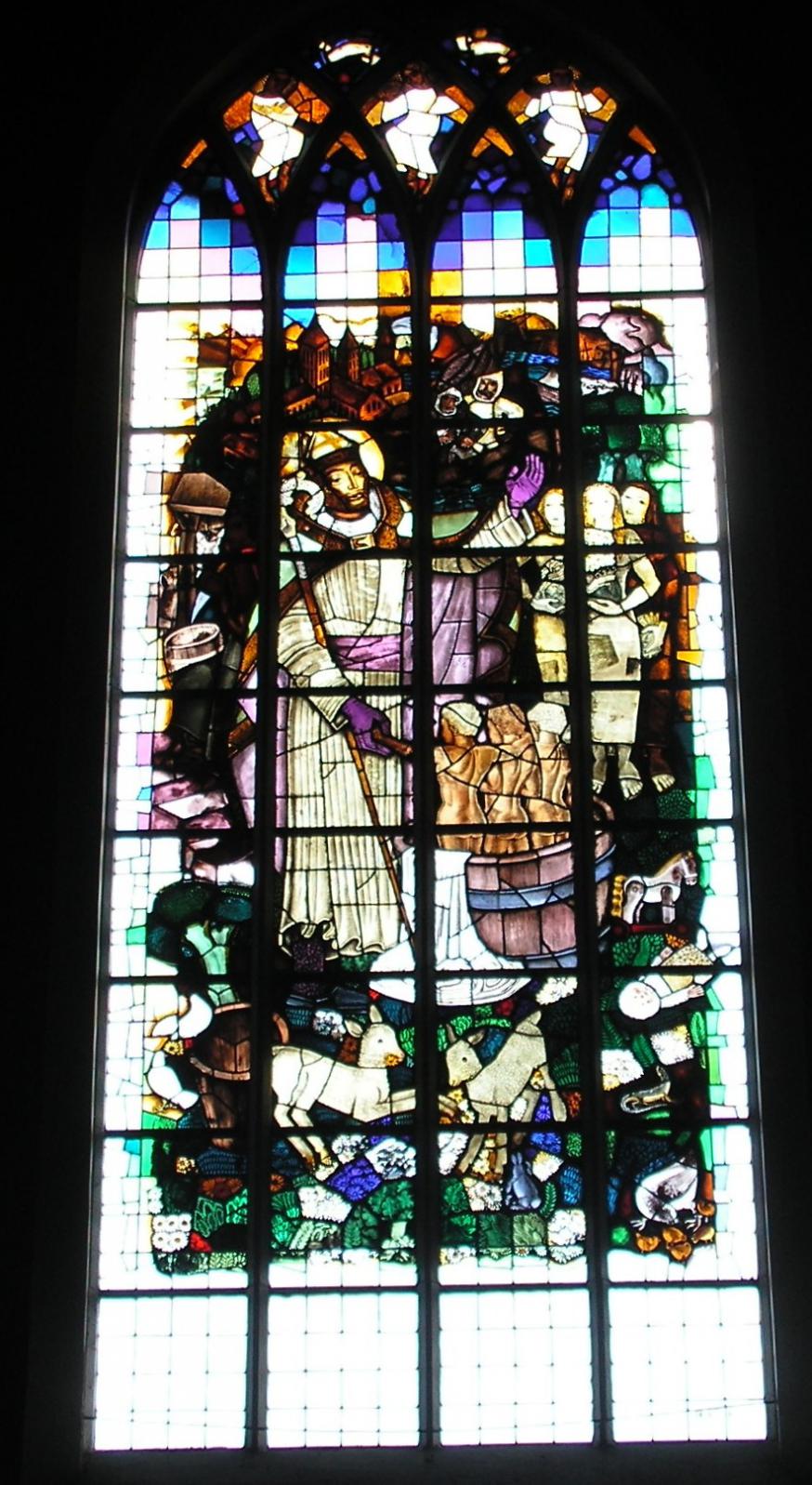 Glasraam Sint-Niklaas in de kerk in Dessel. © Luc Damen