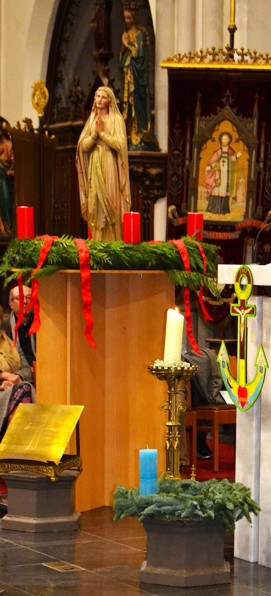 Adventskrans Sint-Gillis-Waas 