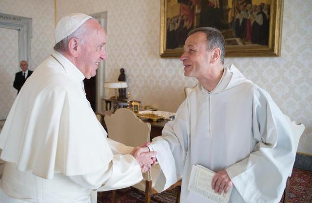 Broeder Alois ontmoet paus Franciscus © OSR/SIR