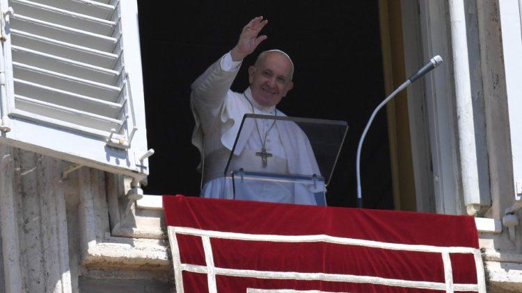 Paus Franciscus tijdens het Angelus © Vatican Media