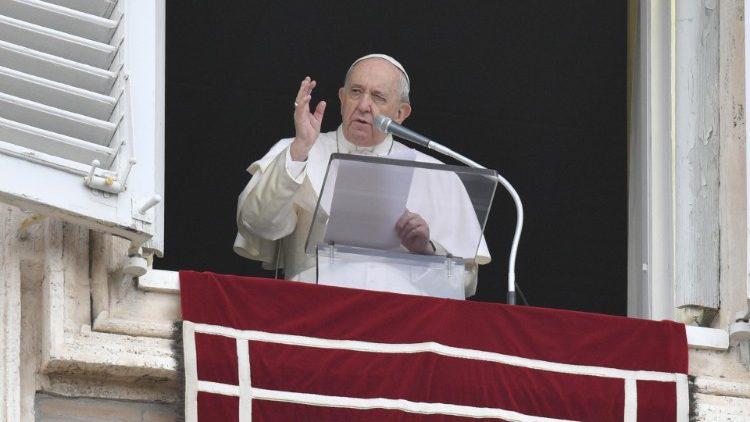 Angelusgebed met paus Franciscus © Vatican Media