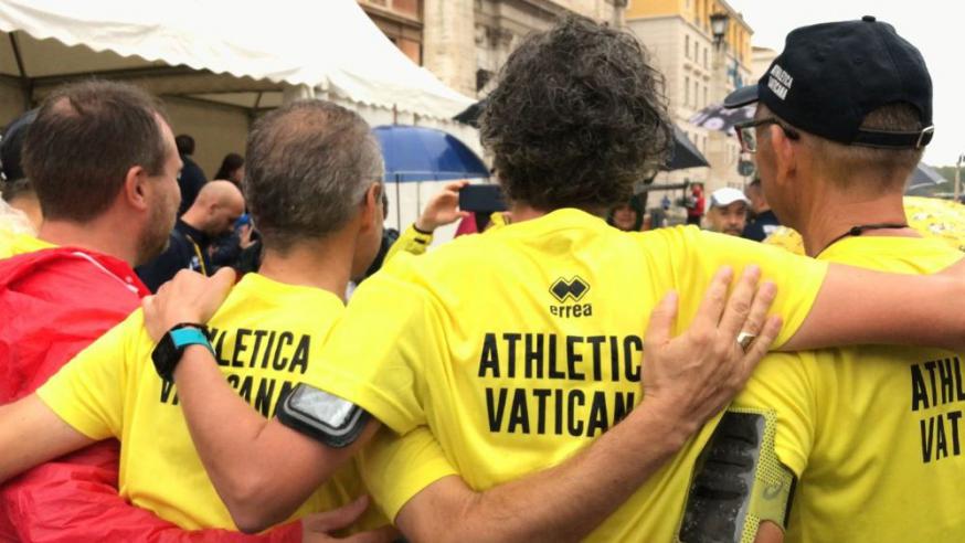 Leden van de atletiekclub van het Vaticaan © Vatican Media
