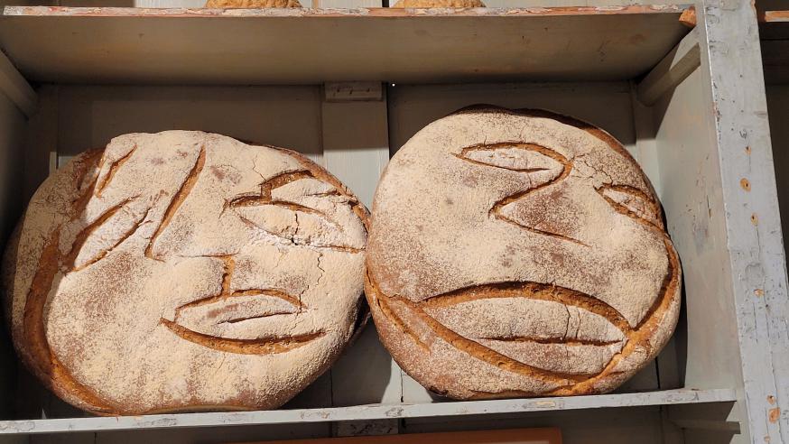 lachend brood © Ilse Van Halst