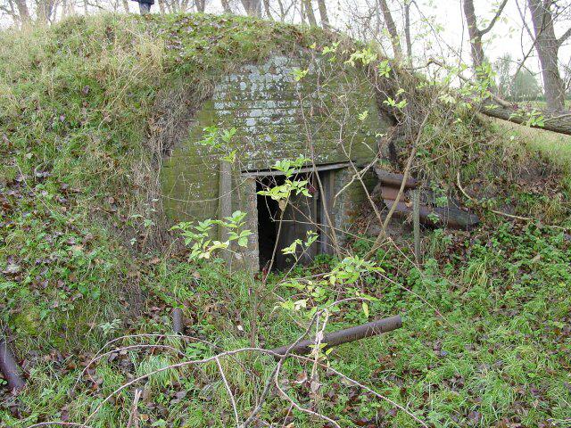 Domein Cabour, ingang van een bunker. © Domein Cabour