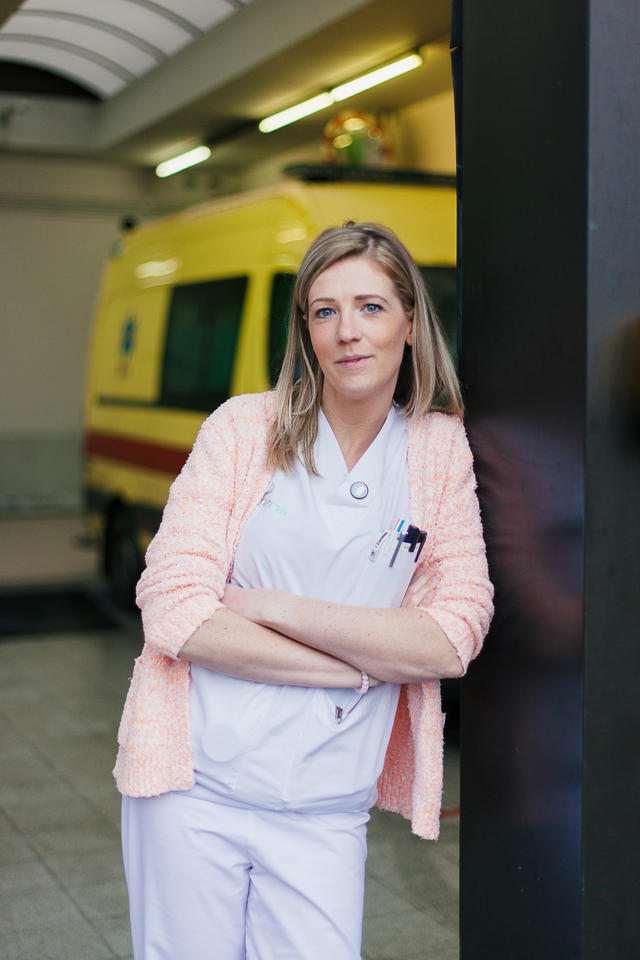Caro ten Hove is verpleegkundige op spoed in Stuivenberg. © Mathias Hannes