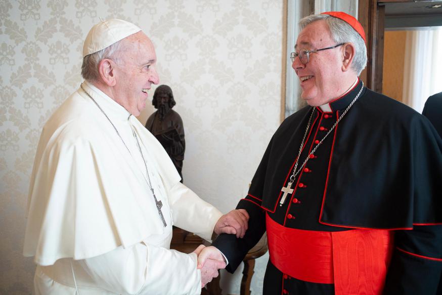 Comece-voorzitter Hollerich bij paus Franciscus voor de 40ste verjaardag van Comece © Vatican Media