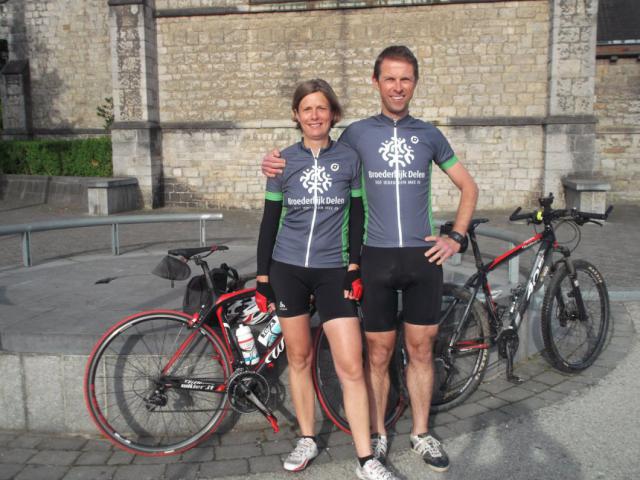 Katrien en Geert uit Woumen bij Dwars door België Noord-Zuid. 