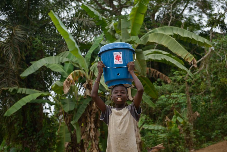 WHO roept op om niet-noodzakelijke verplaatsingen te vermijden © Miguel Samper/Caritas Congo