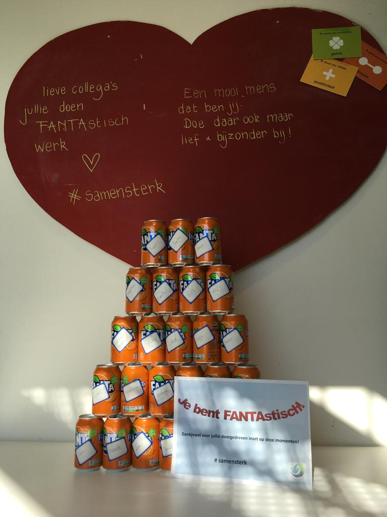 Gisteren kregen we een blikje limonade. Omdat we het als team fanta-stisch doen #samensterk Gisteren kregen we een blikje limonade. Omdat we het als team fanta-stisch doen #samensterk