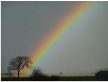 Vierde glasraam: God 