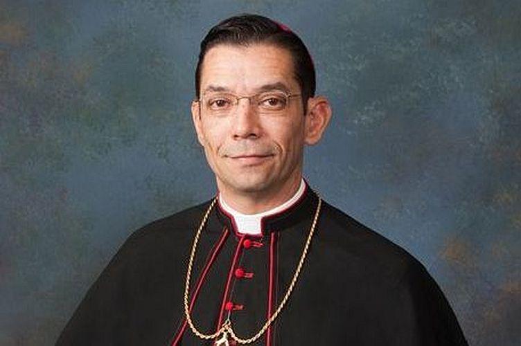 Bisschop Daniel Flores, de voorzitter van het Comité voor de Geloofseer van de USCCB © Baylor Institute for Studies of Religion