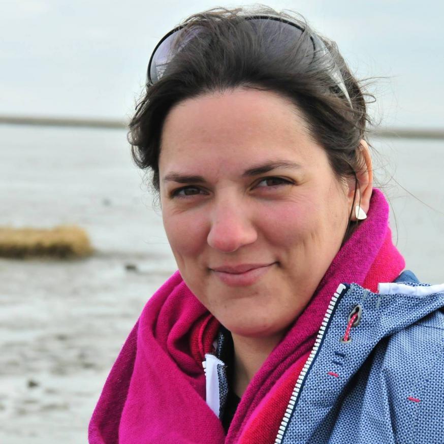 Elke Janssoone 