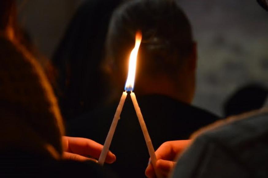 Iemand die voor ons bidt, dat is een troost en een steun, is iemand die aan mij denkt, sterker nog: die mij betrekt in zijn verbondenheid met God. © Barbara De Ceuster