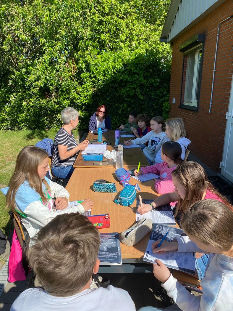 Eéndaagse met de vormelingen van het centrum 