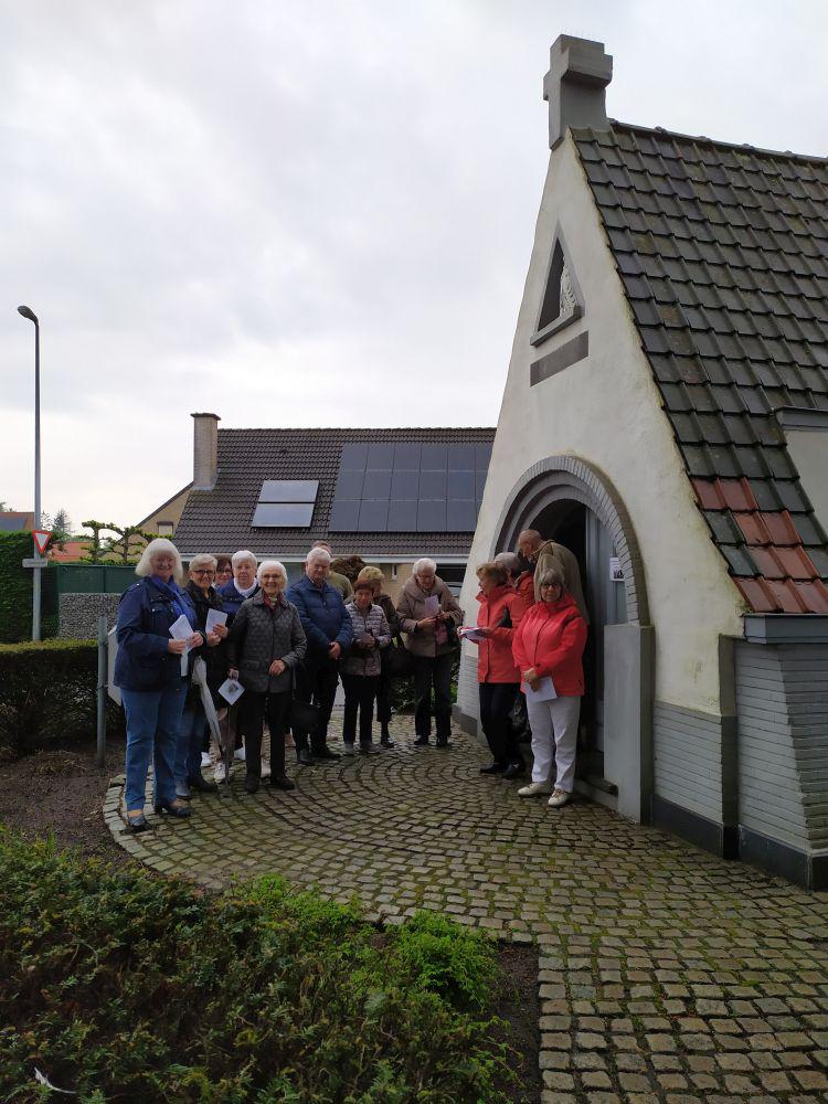 Gebedsmoment aan Heikant kapel 