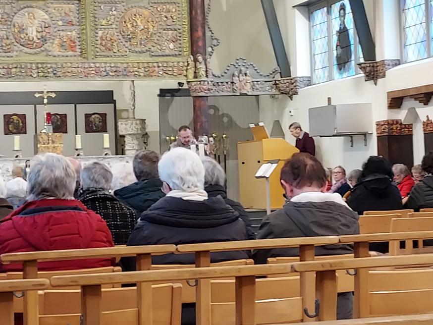 Samen bidden en vieren met de Parochiale Ziekenzorg Hellestraat 2024 